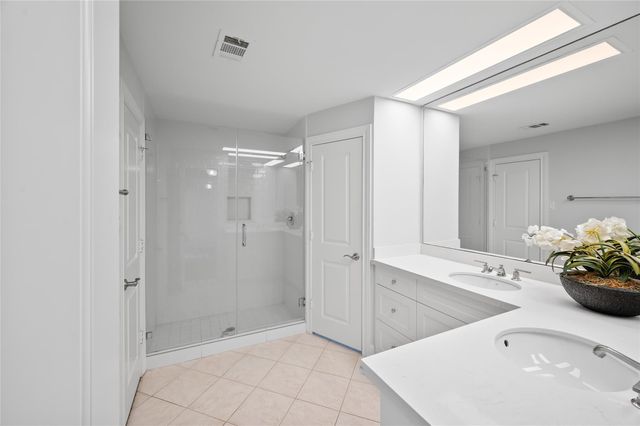 903 Daria Drive, Houston, TX 77079