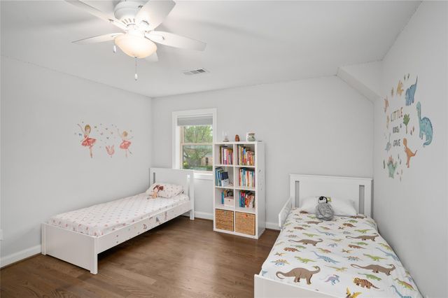 903 Daria Drive, Houston, TX 77079