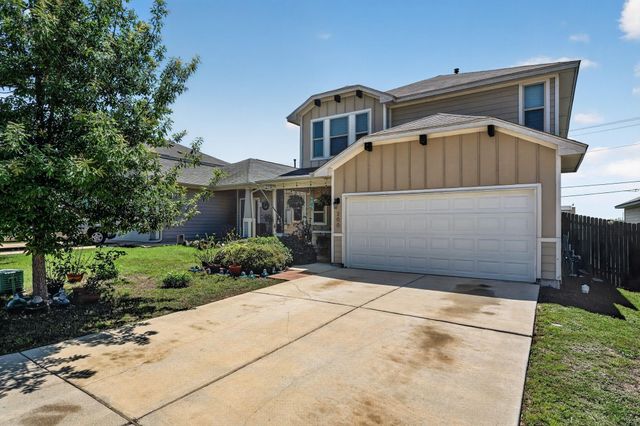 266 Twisted Oaks LN, Buda, TX 78610