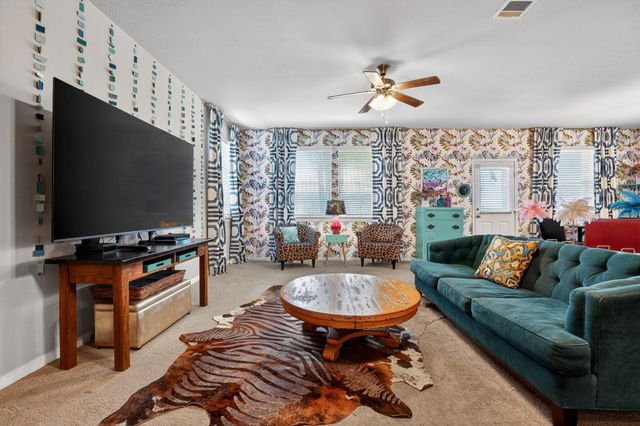 266 Twisted Oaks LN, Buda, TX 78610