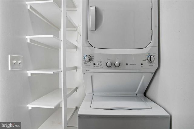 3130 5TH ST N, Arlington, VA 22201