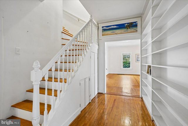 3130 5TH ST N, Arlington, VA 22201