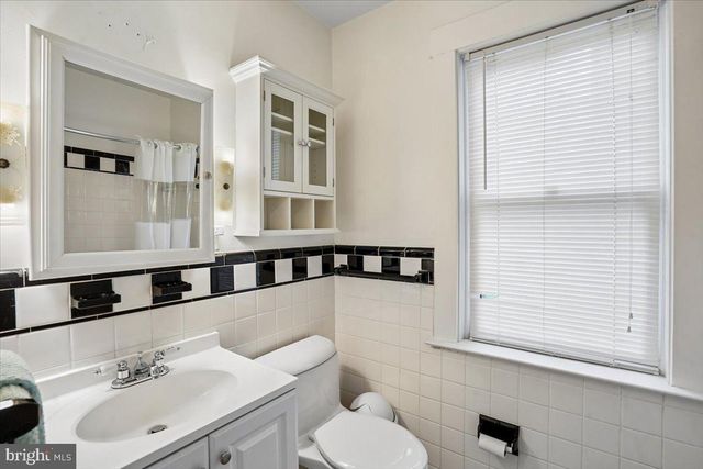 3130 5TH ST N, Arlington, VA 22201