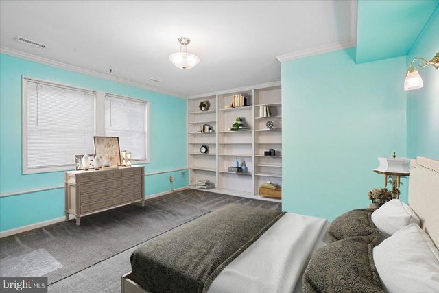 3130 5TH ST N, Arlington, VA 22201