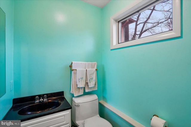 3130 5TH ST N, Arlington, VA 22201