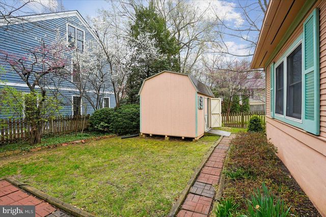 3130 5TH ST N, Arlington, VA 22201