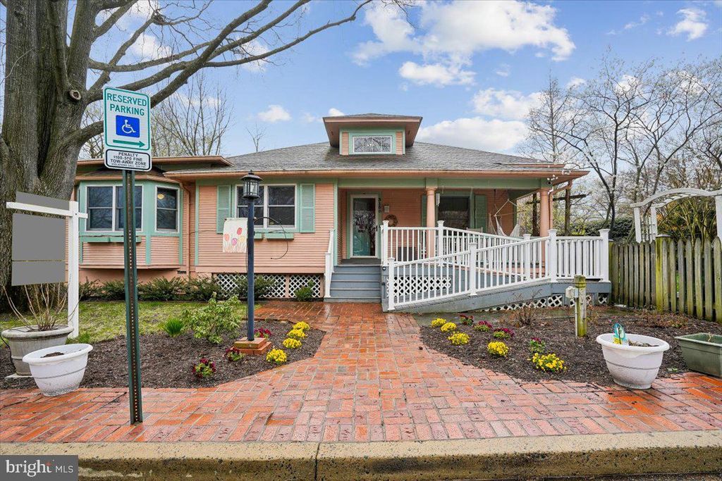 3130 5TH ST N, Arlington, VA 22201