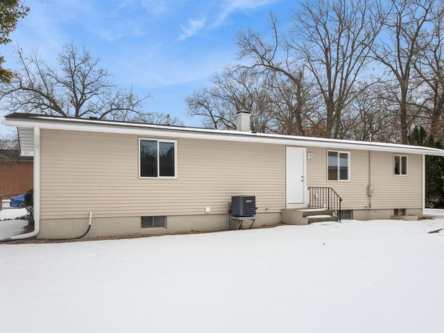38840 N Park Avenue, Beach Park, IL 60099