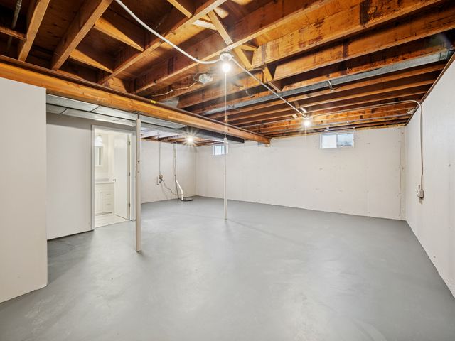 38840 N Park Avenue, Beach Park, IL 60099