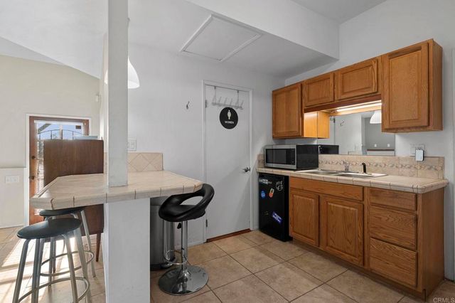 1551 Via Del Corvo, San Marcos, CA 92078