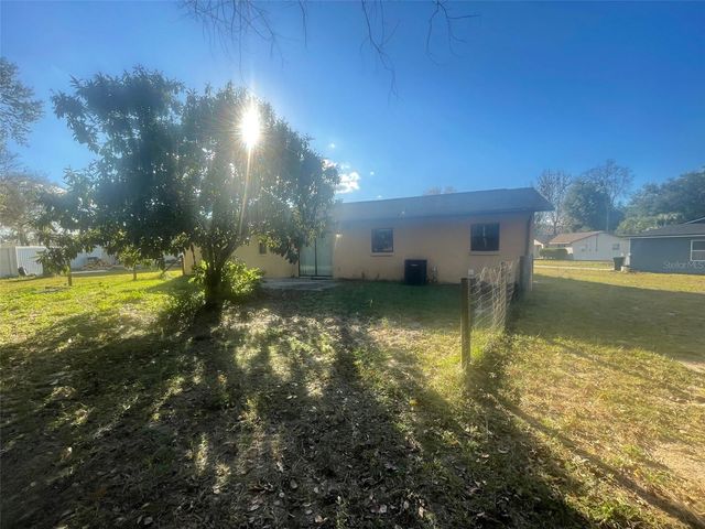 2124 NE 58TH STREET, Ocala, FL 34479