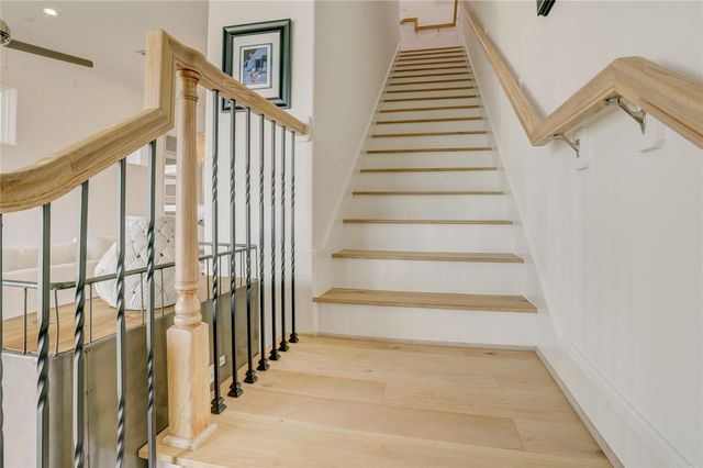 3317 W 11th Street, Houston, TX 77008