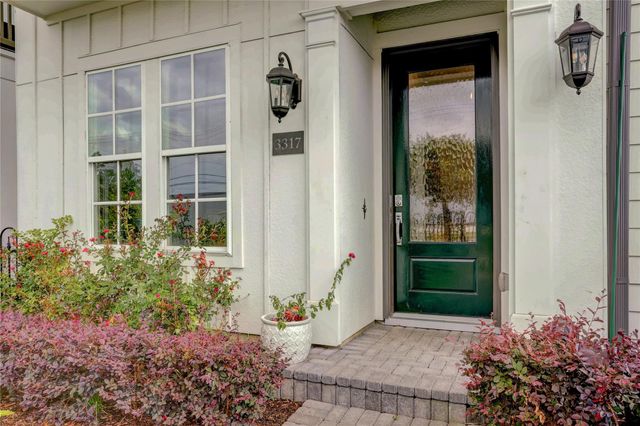 3317 W 11th Street, Houston, TX 77008