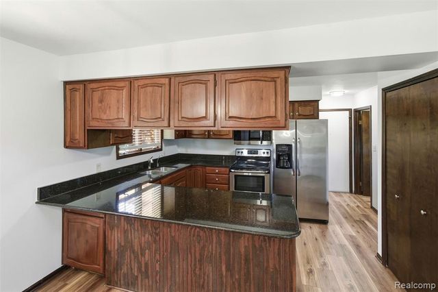 29940 29 Mile Road, Lenox, MI 48048