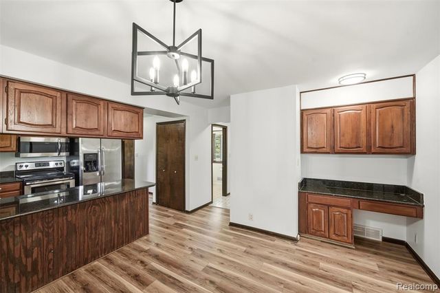 29940 29 Mile Road, Lenox, MI 48048