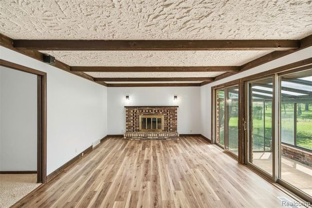29940 29 Mile Road, Lenox, MI 48048