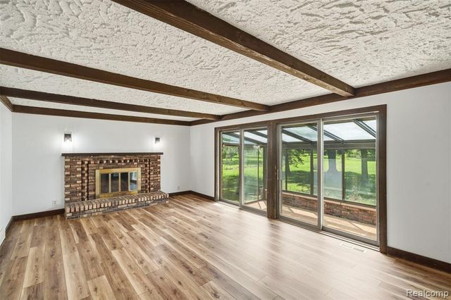 29940 29 Mile Road, Lenox, MI 48048