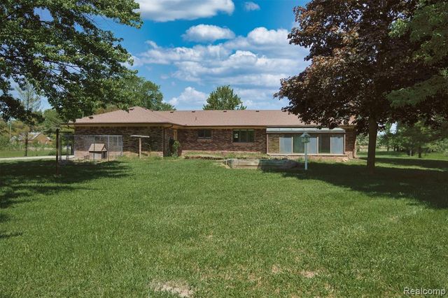 29940 29 Mile Road, Lenox, MI 48048