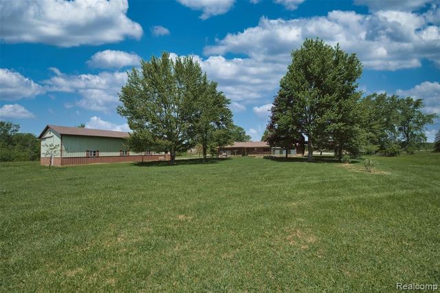 29940 29 Mile Road, Lenox, MI 48048