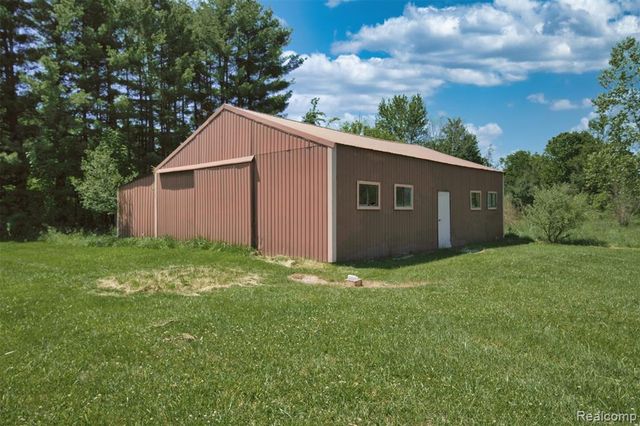 29940 29 Mile Road, Lenox, MI 48048