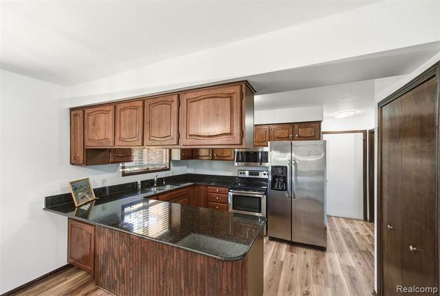 29940 29 Mile Road, Lenox, MI 48048