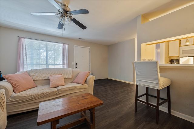 102 Calhoun Street 112, Clemson, SC 29631