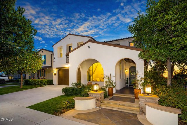 706 E Lemon Swirl Drive, Azusa, CA 91702