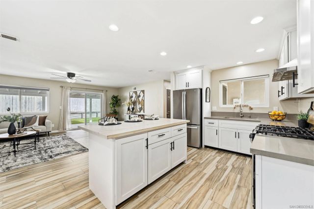 1441 Hermes Ln, San Diego, CA 92154