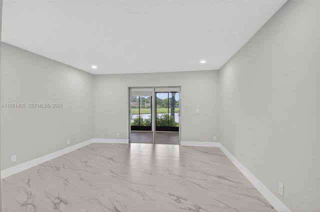8127 Songbird Ter, Boca Raton, FL 33496