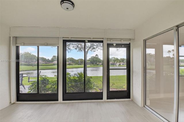 8127 Songbird Ter, Boca Raton, FL 33496