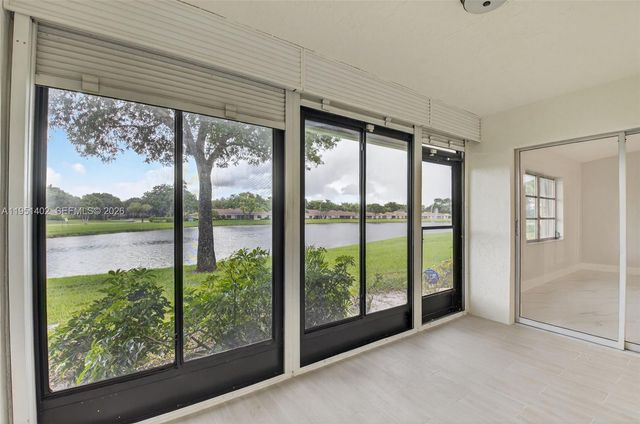 8127 Songbird Ter, Boca Raton, FL 33496