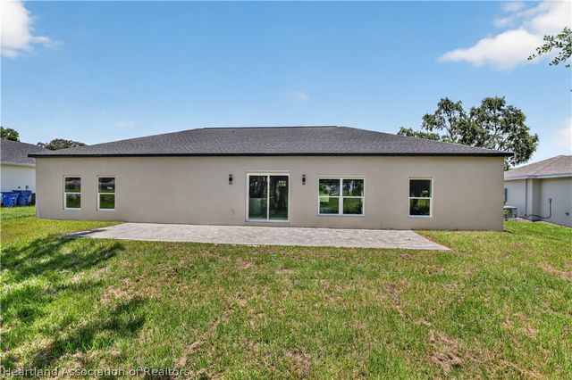 6108 Aquavista Drive, Sebring, FL 33876