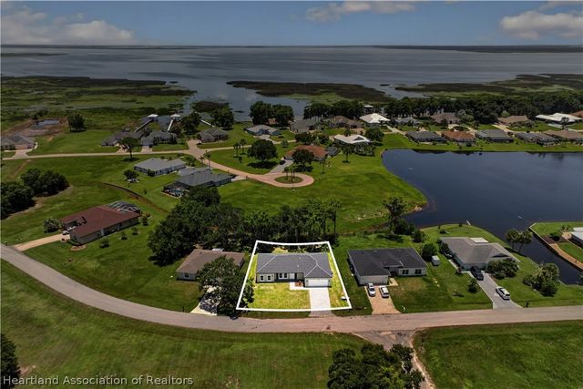 6108 Aquavista Drive, Sebring, FL 33876