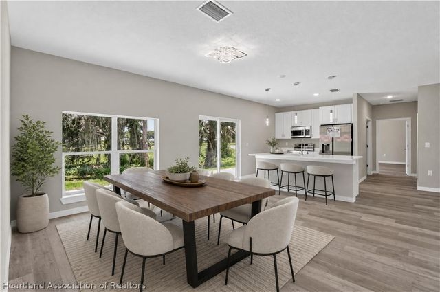 6108 Aquavista Drive, Sebring, FL 33876