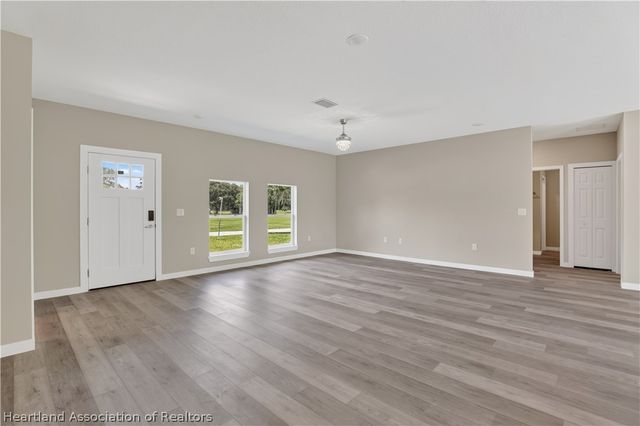 6108 Aquavista Drive, Sebring, FL 33876
