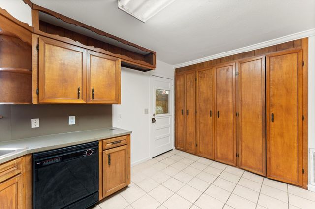 26789 Hanna Road, Oak Ridge North, TX 77385