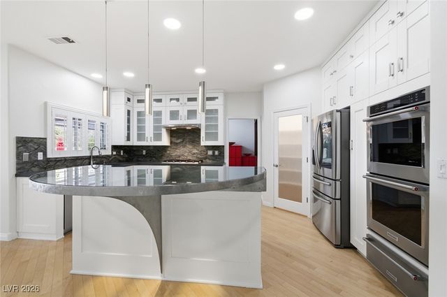 1802 Alisal Court, Henderson, NV 89074