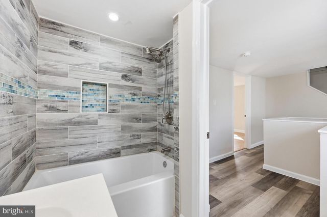 313 E MAIN ST, Thurmont, MD 21788