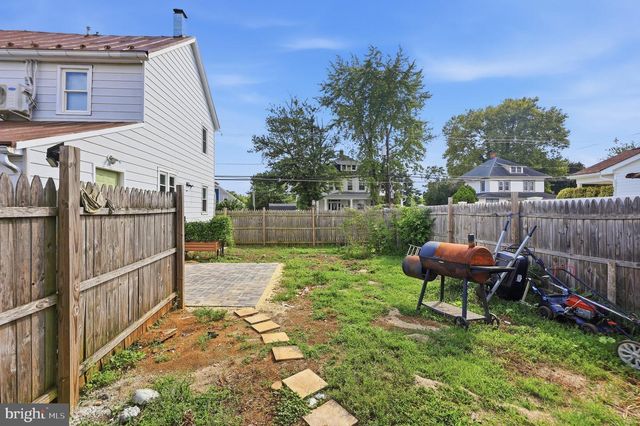313 E MAIN ST, Thurmont, MD 21788