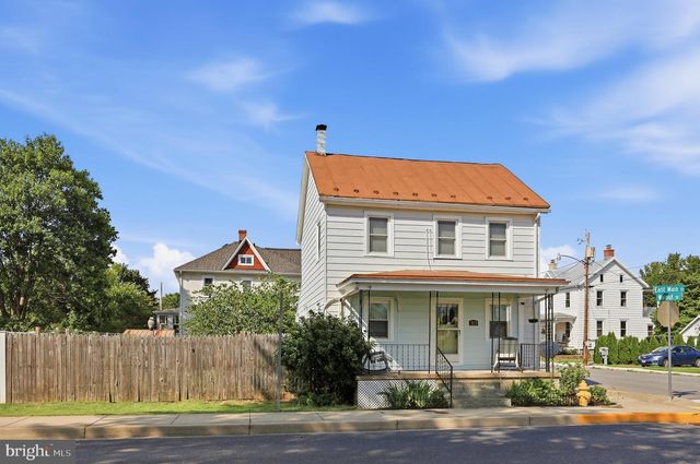 313 E MAIN ST, Thurmont, MD 21788