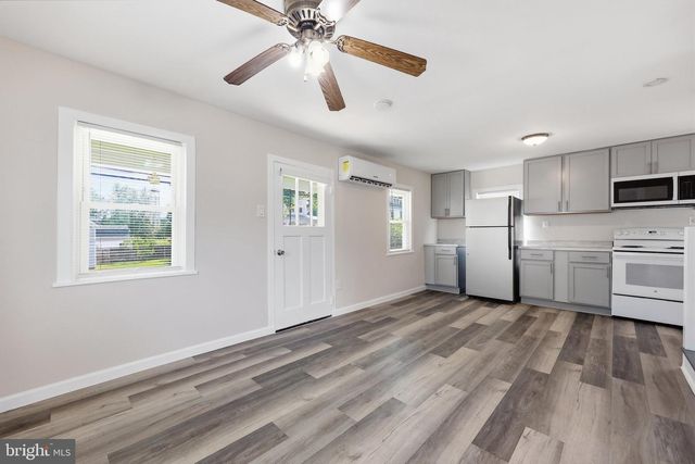 313 E MAIN ST, Thurmont, MD 21788