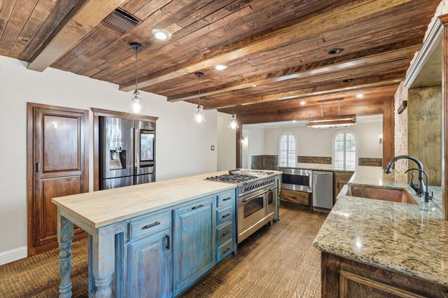 7632 Tallow Drive, Irving, TX 75063