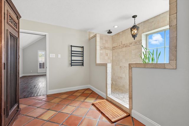 7632 Tallow Drive, Irving, TX 75063