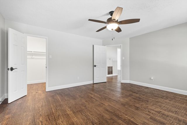 7632 Tallow Drive, Irving, TX 75063