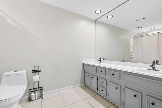 7632 Tallow Drive, Irving, TX 75063