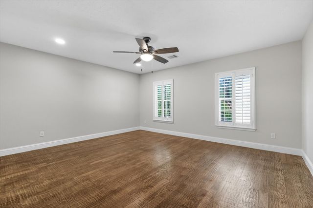 7632 Tallow Drive, Irving, TX 75063