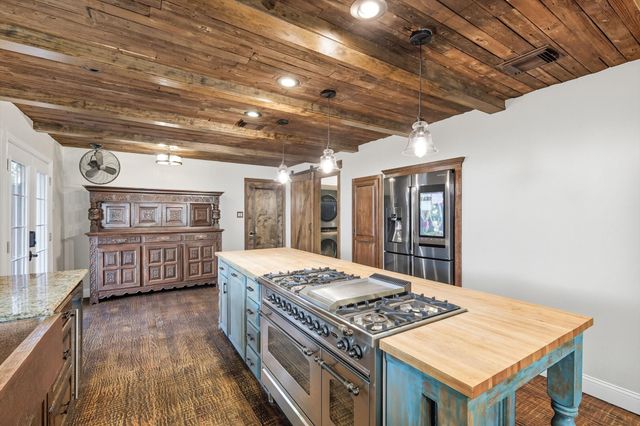 7632 Tallow Drive, Irving, TX 75063