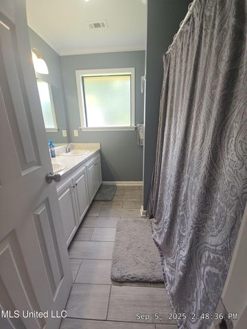 135 Baird Avenue, Indianola, MS 38751