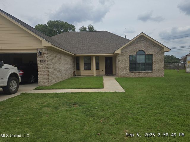 135 Baird Avenue, Indianola, MS 38751