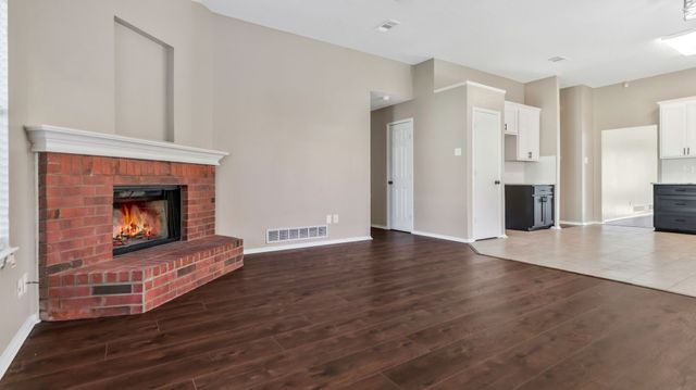 527 Alameda Avenue, Duncanville, TX 75137